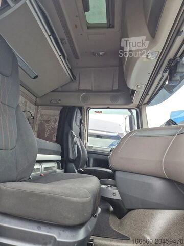 Gevaarlijke stoffen DAF XF 480 FT SUPER SPACE CAB ADR