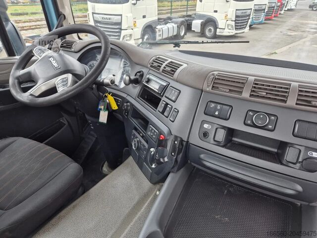 Containertransport (haakarmsysteem) DAF CF 480 FAT