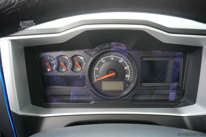 Houder Renault D280 16T / Box truck 18 EPAL / Tail lift