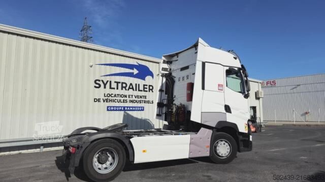 Standaard trekker Renault T 480