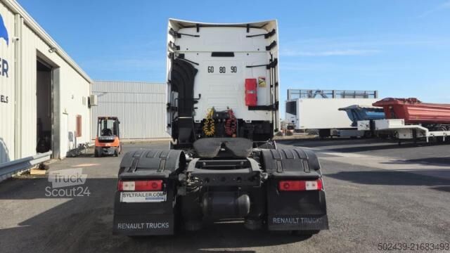 Standaard trekker Renault T 480