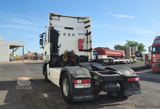 Standaard trekker Renault T 480