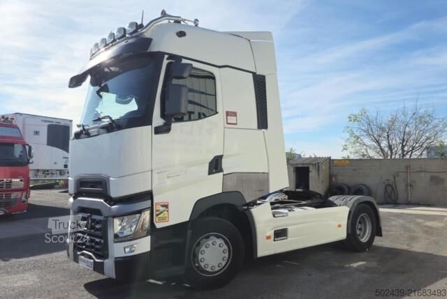 Standaard trekker Renault T 480