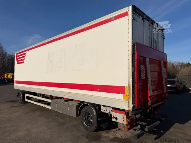 Transport refrigerat/congelat Närko REF, R11 FIN