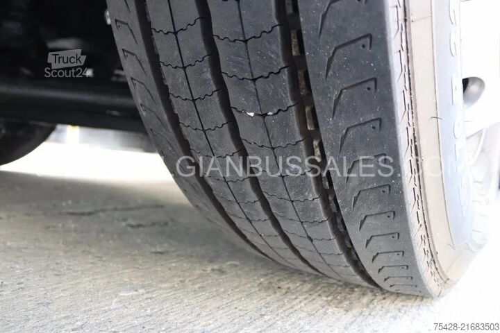 Autobus MAN Lion's Coach R10 / R07 / Tourismo / 13.1m / USB...