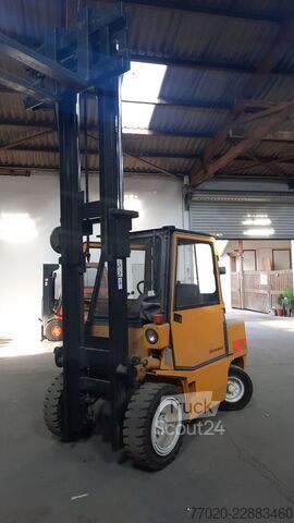 Carretilla elevadora Yale DFG 3.0