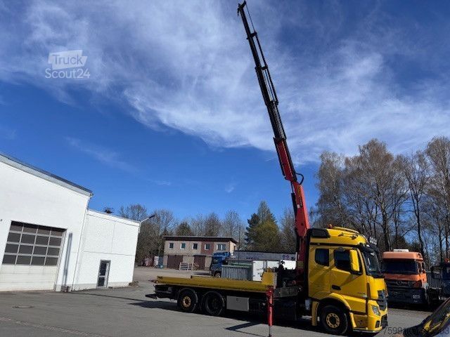 Vehicul de tractare MERCEDES-BENZ Actros 4 Abschleppwagen mit Kran