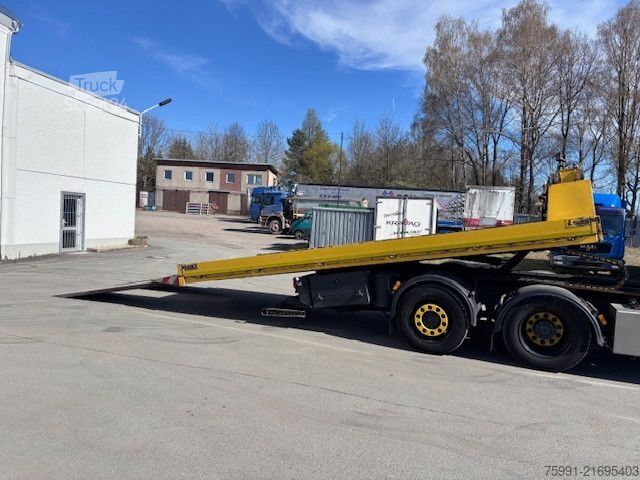 Vehicul de tractare MERCEDES-BENZ Actros 4 Abschleppwagen mit Kran