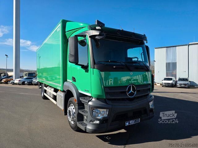 Koffer Mercedes-Benz Actros 1824 L 4x2 LBW 2.000kg Tür Kamera Navi