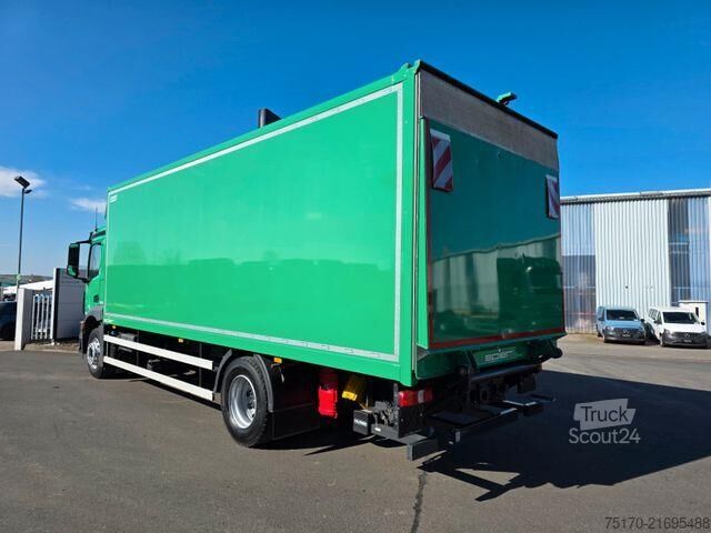 Koffer Mercedes-Benz Actros 1824 L 4x2 LBW 2.000kg Tür Kamera Navi