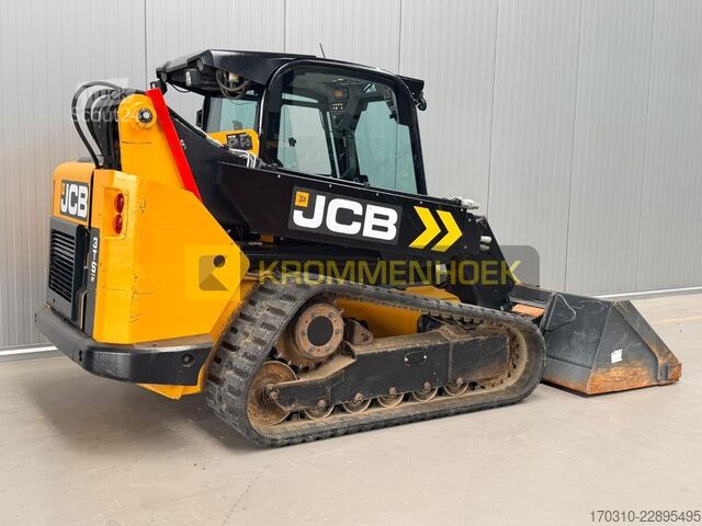 încărcător pe șenile JCB 3TS-8T Teleskid