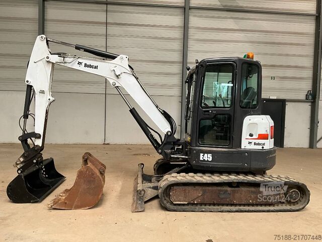 Miniescavatore Bobcat E 45