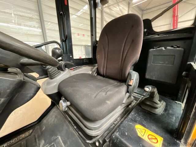 Utovarivač JCB 403 SP