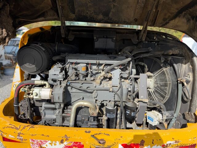جرافة ذات عجلات VOLVO L 40 B-TP