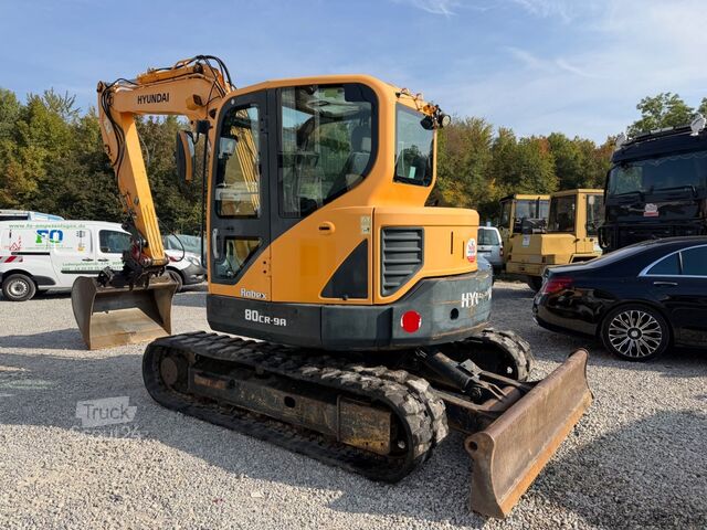 Mini-pelle HYUNDAI ROBEX 80CR-9A
