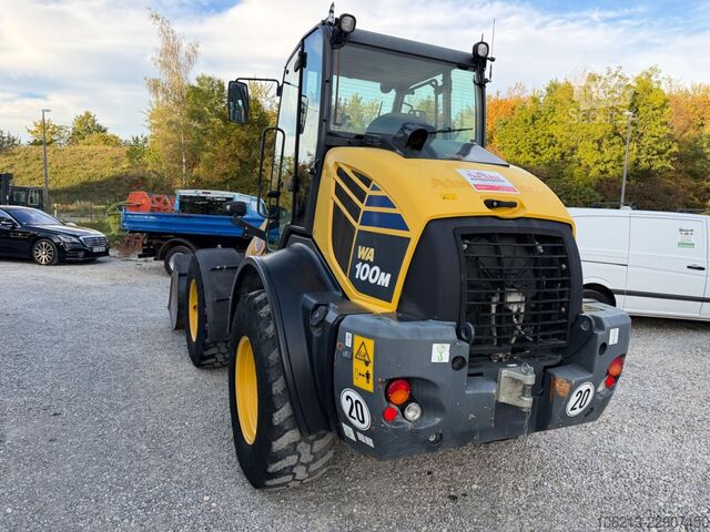 Chargeuse sur pneus KOMATSU WA 100 M-8E0 **Top Zustand **