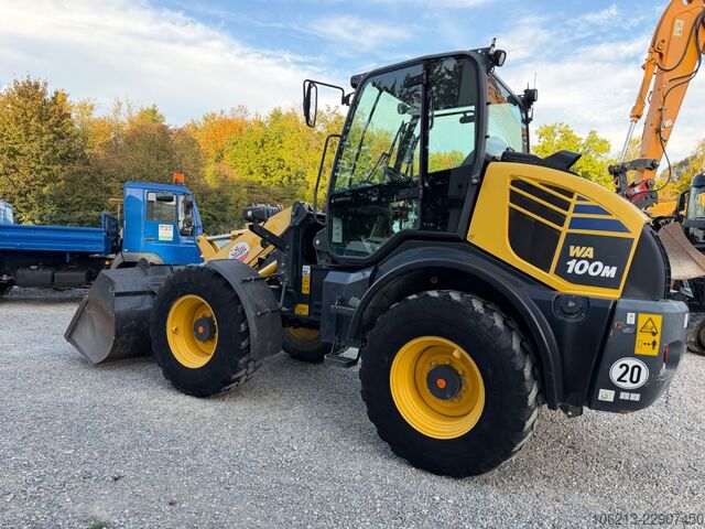 Chargeuse sur pneus KOMATSU WA 100 M-8E0 **Top Zustand **