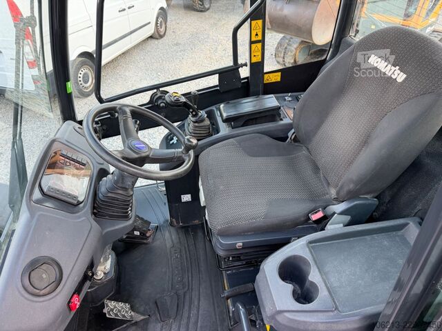 Chargeuse sur pneus KOMATSU WA 100 M-8E0 **Top Zustand **