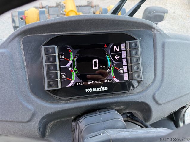 Chargeuse sur pneus KOMATSU WA 100 M-8E0 **Top Zustand **