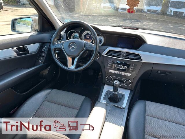 Fourgon MERCEDES-BENZ C 220 CDI | Avantgarde | Navi | Motorschaden |