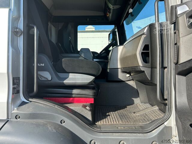 Platforminis sunkvežimis MAN TGS 26.320 / 6x2-4 / Lift Lenkachse / Euro 6