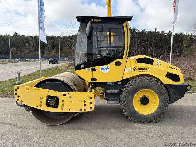 Roller train BOMAG BW 177 BVC-5