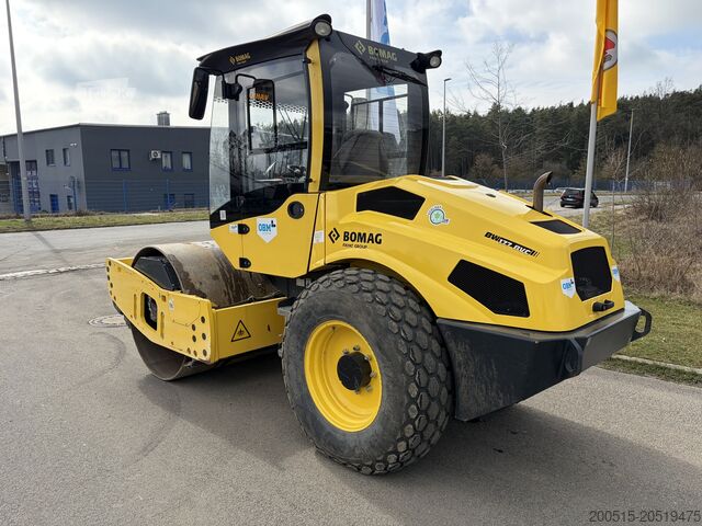 Roller train BOMAG BW 177 BVC-5