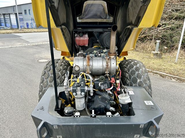 Rouleau compresseur BOMAG BW 177 BVC-5