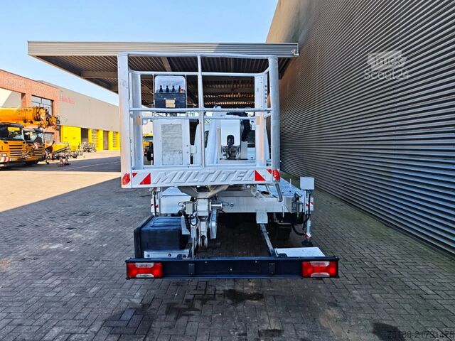 Dvižna ploščad Multitel MX 250 Iveco Daily 35-120