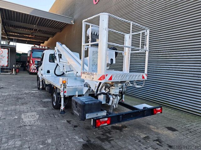 Piattaforma di sollevamento Iveco Daily 35-120 Multitel MX 250