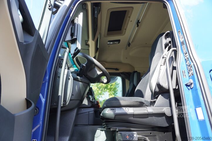 Охолодження Mercedes-Benz Actros 2546 / Lecapitaine refrigerator