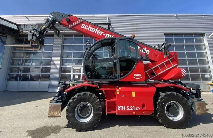 Teleskopski utovarivač Magni RTH 5.21