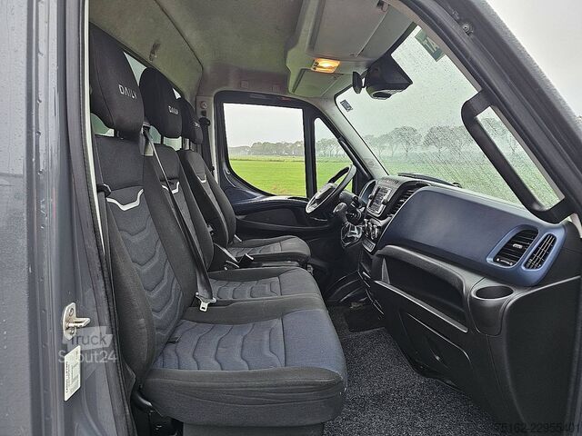 Pašizgāzējs IVECO DAILY 35C18 kipper ac aut EURO6
