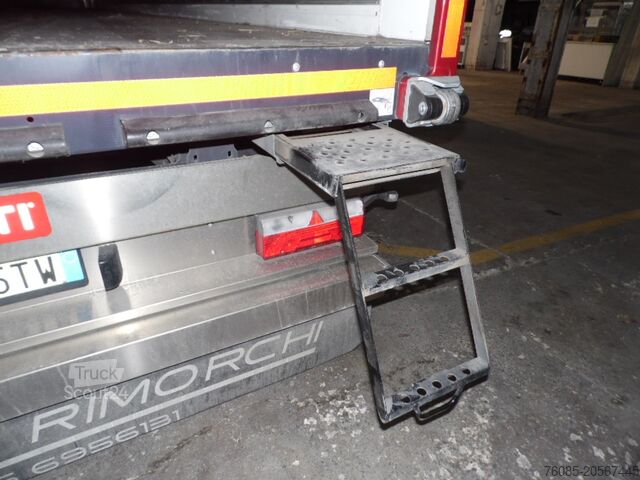 Presenning-semitrailer Viberti MOD M104.09