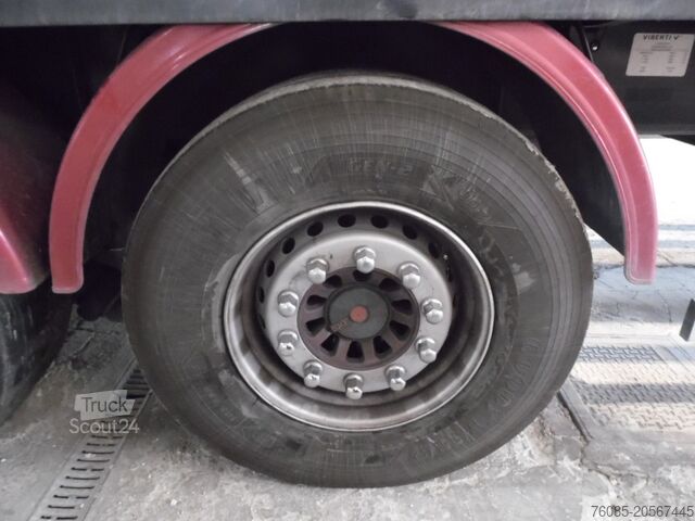 Plachtový náves Viberti MOD M104.09