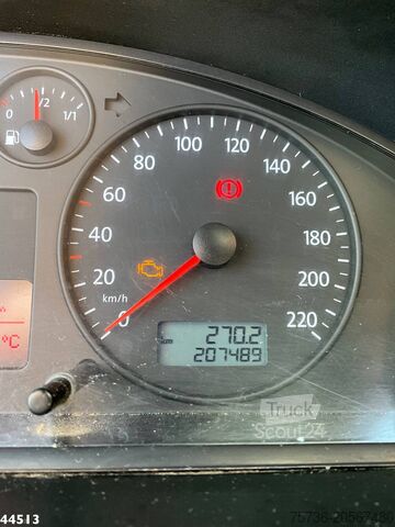 Plateau de chargement Volkswagen Transporter 2.0 300 Manual