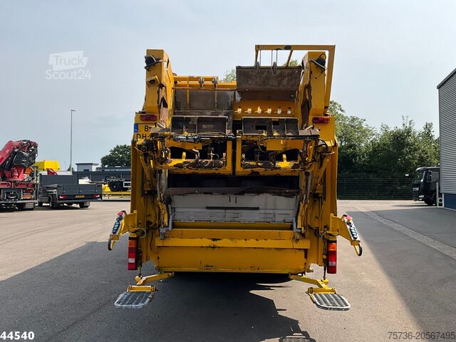 Refuse collection vehicle DAF FAG 75 CF 250 Euro 3 Geesink 20m³