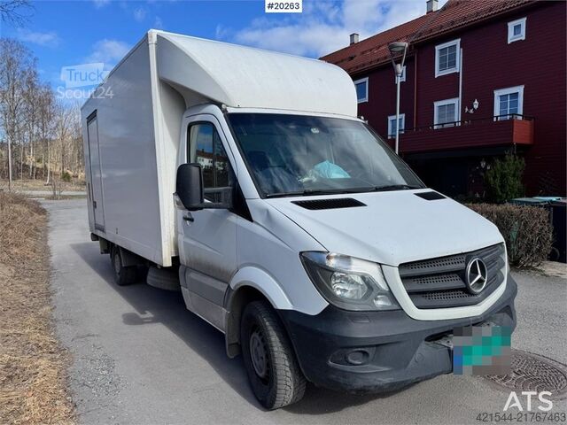 Kombi s vysokou střechou Mercedes-Benz Sprinter 8 Pallets.