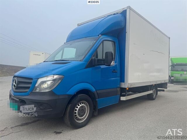 Kufr Mercedes-Benz Sprinter 4x2 box truck