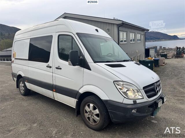 Kombi s vysokou střechou Mercedes-Benz Sprinter 316 w/ Lift REPAIR OBJECT