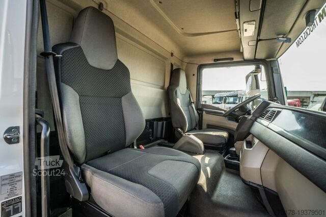 Kufr MAN TGL 10.190 BL - CARVAL INBOUW
