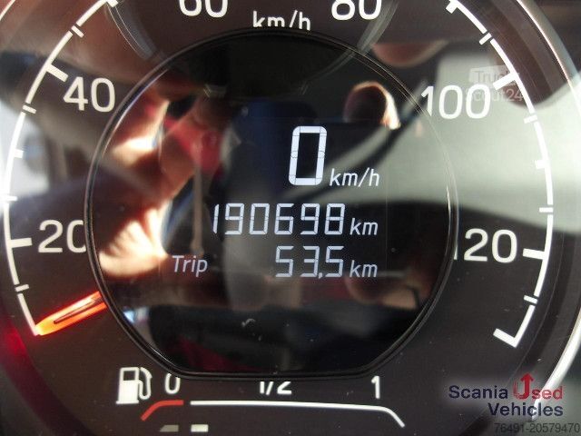 Standardní tahač Scania R 460 A4x2NA
