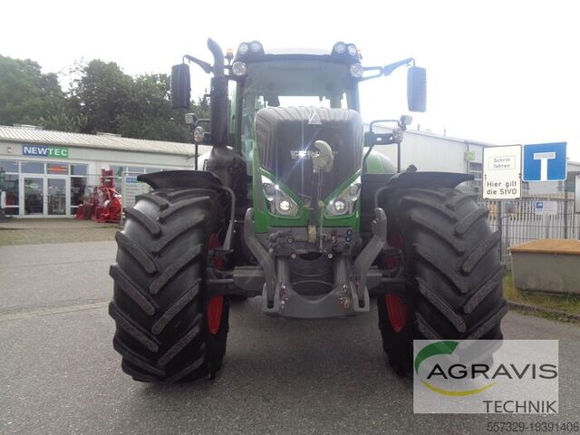 Tractor Fendt 826 VARIO S4