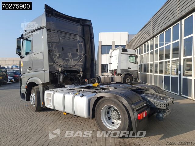Standart-SZM Mercedes Actros 1851 4X2 BigSpace 2x Tanks