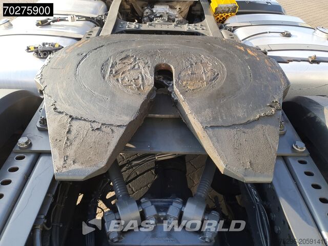 Standard tractor Mercedes Actros 1851 4X2 BigSpace 2x Tanks