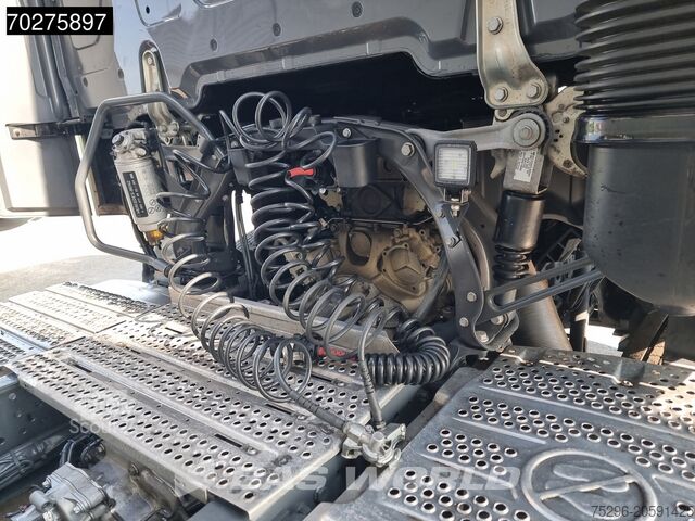 Standart-SZM Mercedes Actros 1851 4X2 BigSpace 2x Tanks