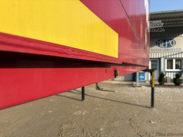 Cambio de carrocería por carrocería de caja Krone 7,45m Wechselkoffer mit Türen