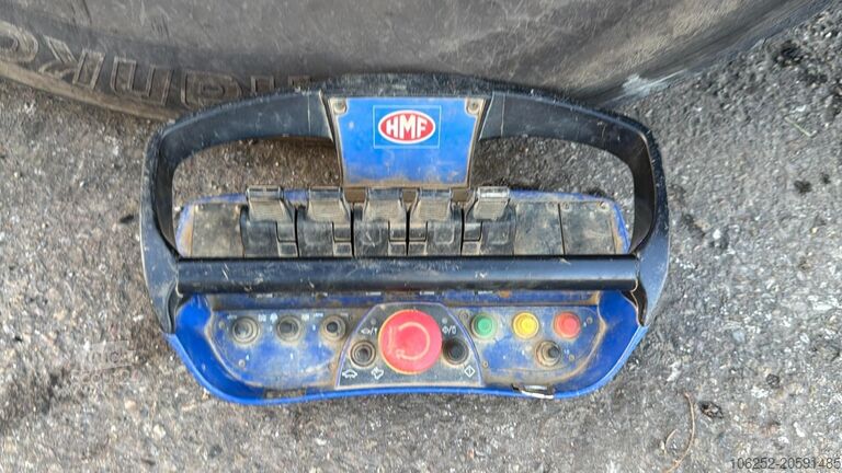 Plateforme de chargement ouverte Volvo FMX 420 6X4 PRITSCHE + KRAN HMF 1720 + winch + ...