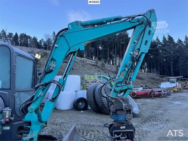 гусеничний екскаватор Kobelco SK55SRX-6 with Rototilt and 3 buckets. 2330 hours!