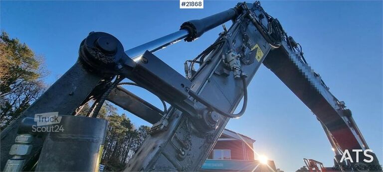 Vikšrinis ekskavatorius Volvo ECR235 EL excavator w/ digging bucket, sanding buc